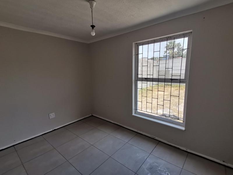 To Let 2 Bedroom Property for Rent in Electric City Western Cape